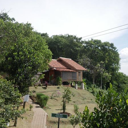 Gunung Dago Resort Bogor Syariah Exterior photo