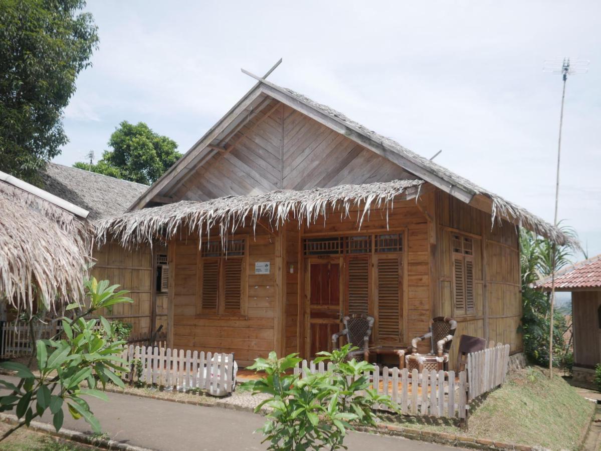 Gunung Dago Resort Bogor Syariah Exterior photo